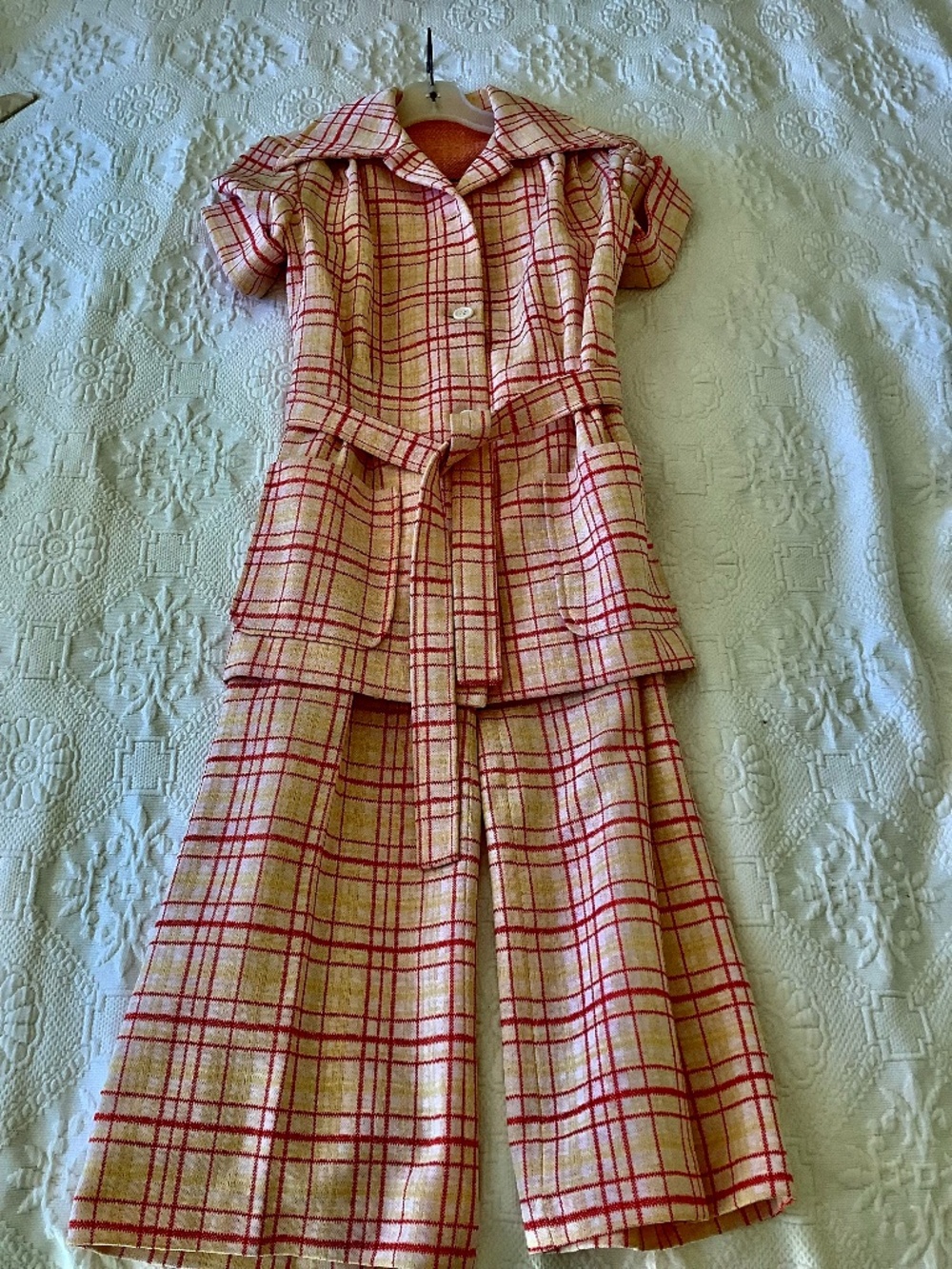 Vintage 70’s Polyester Stretch Pant Suit in Small